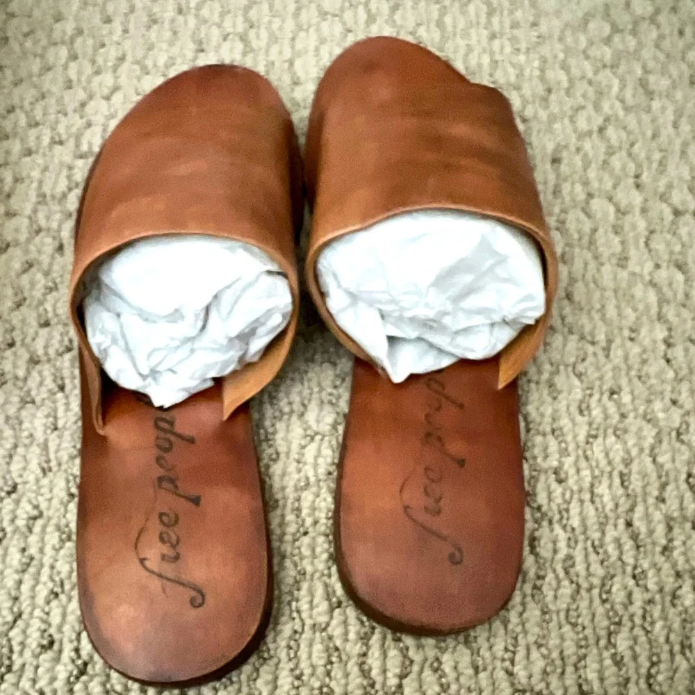 Free People Vincent Slide Sandel color Luggage - Picture 4 of 7